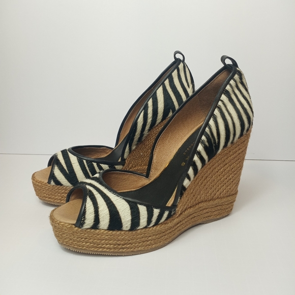 Paloma Barcelo Zebra Print Wedge - Picture 9 of 9